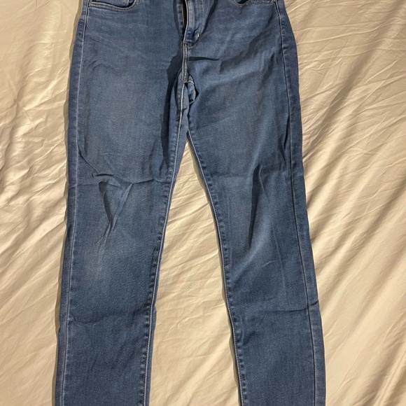 Levi's 720 High Rise Super Skinny jean - Picture 2 of 4